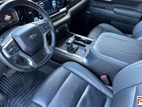 Certified 2024 Chevrolet Silverado 1500 RST w/ Convenience Package II image 10