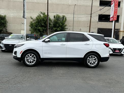 Used 2024 Chevrolet Equinox LT FWD image 3