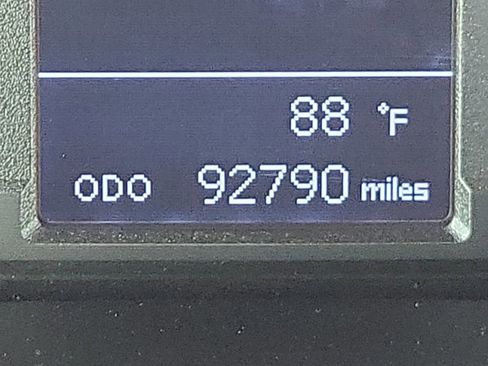 Used 2018 Toyota 4Runner TRD Off-Road Premium image 23