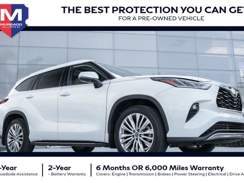 Used 2024 Toyota Highlander Platinum image 1