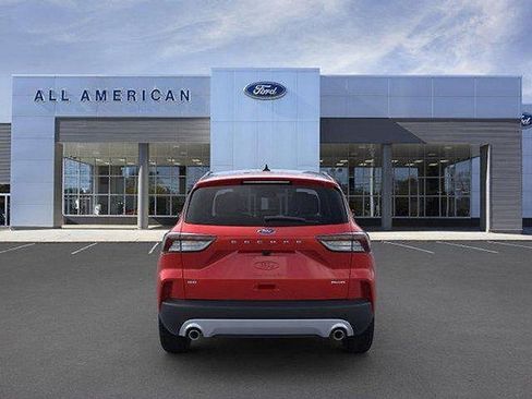 Certified 2022 Ford Escape SE w/ Convenience Package AWD/4WD image 5