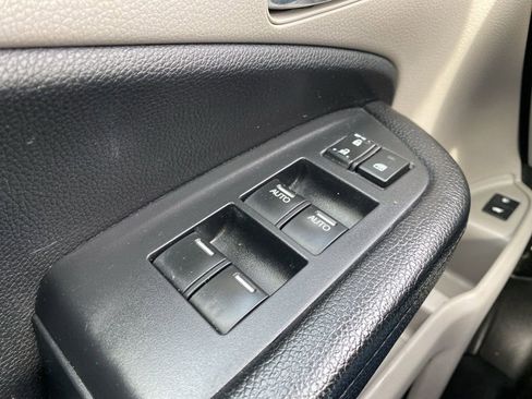 Used 2016 Honda Pilot EX-L image 24