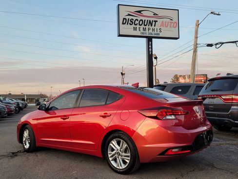 Used 2020 Hyundai Elantra SEL FWD image 11