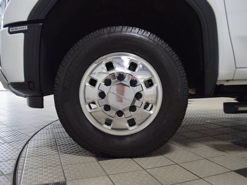 Used 2024 GMC Sierra 3500 Denali w/ Denali Reserve Package image 26