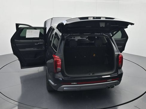 Used 2024 Hyundai Palisade Limited FWD image 47