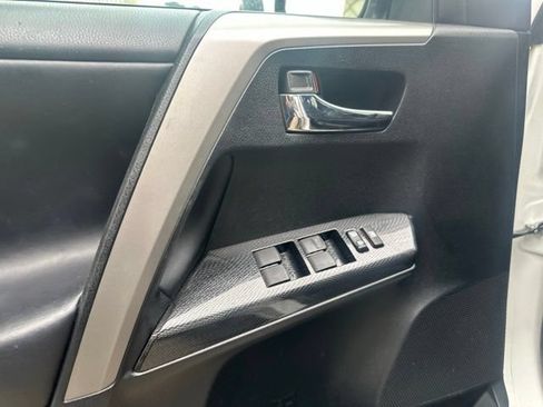 Used 2018 Toyota RAV4 Adventure AWD/4WD image 14