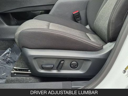 Certified 2026 Nissan Rogue SV FWD image 15