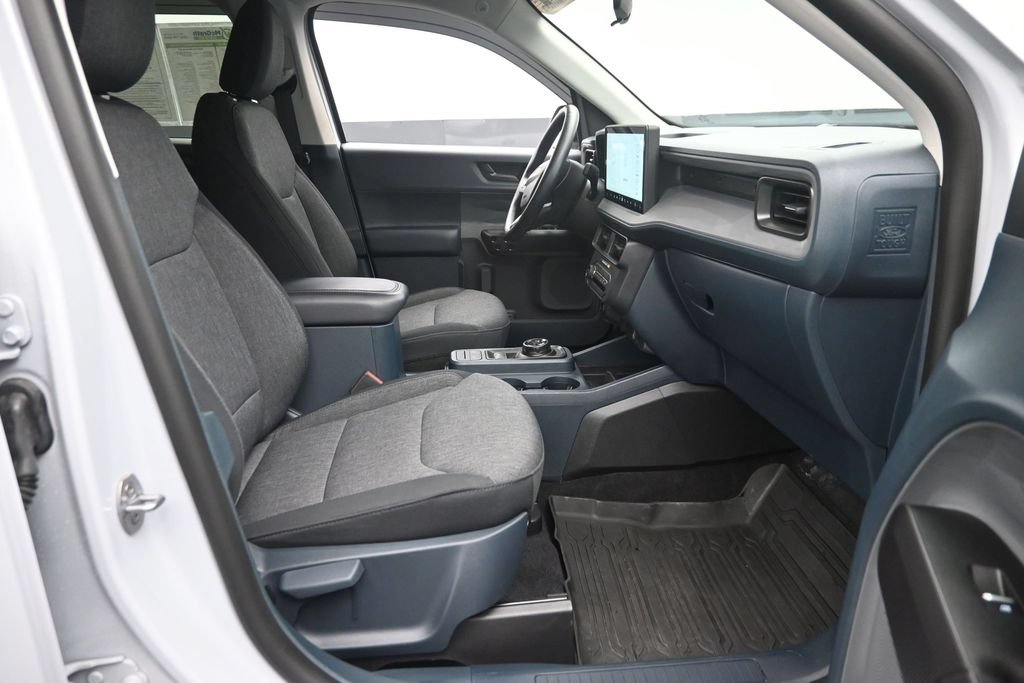 Used 2025 Ford Maverick XLT w/ XLT Luxury Package AWD/4WD image 9