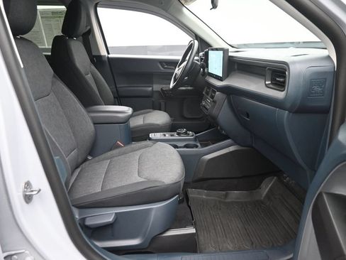 Used 2025 Ford Maverick XLT w/ XLT Luxury Package AWD/4WD image 9