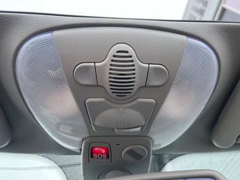 Used 2005 Mercedes-Benz SL 500 image 39