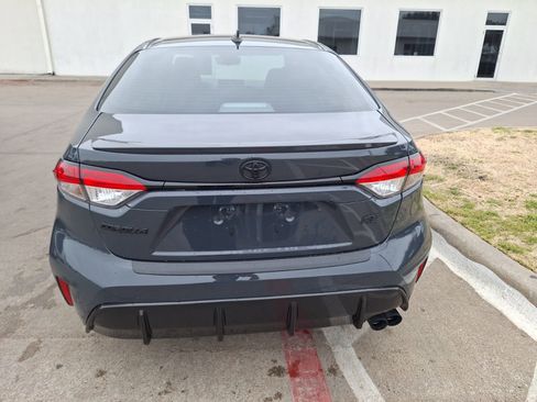 Used 2025 Toyota Corolla SE image 5