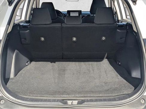 Used 2021 Toyota RAV4 LE image 6