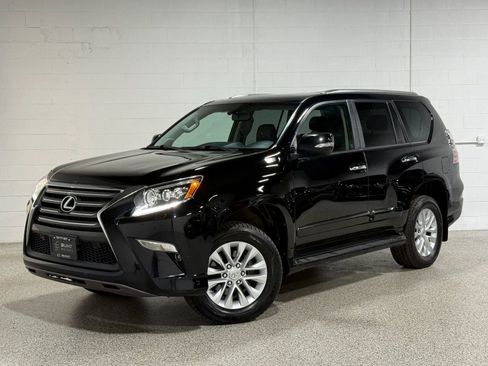 Used 2019 Lexus GX 460 Premium AWD/4WD image 2
