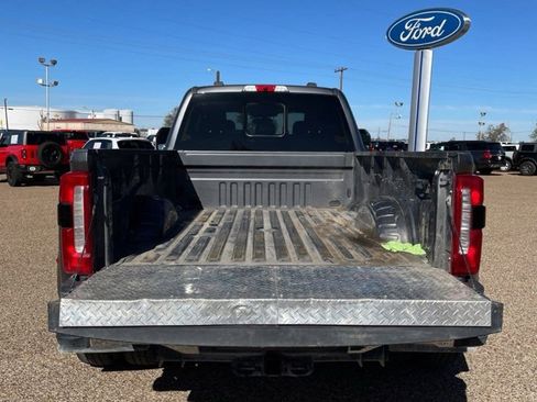 Used 2023 Ford F350 Lariat w/ FX4 Off-Road Package AWD/4WD image 25