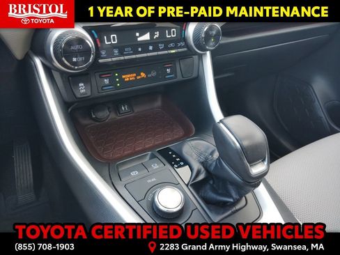 Certified 2019 Toyota RAV4 Limited w/ Limited Grade Weather Package AWD/4WD image 26