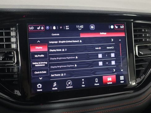 Used 2025 Dodge Durango GT AWD/4WD image 34