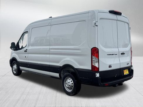 New 2026 Ford Transit 250 148 Medium Roof Extended AWD image 4