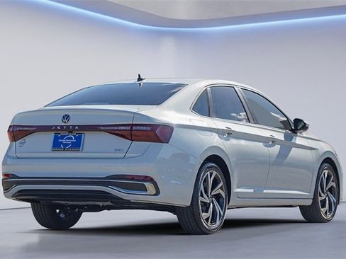 New 2026 Volkswagen Jetta SEL image 5