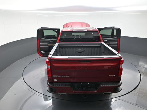 Used 2019 Chevrolet Silverado 1500 RST image 13