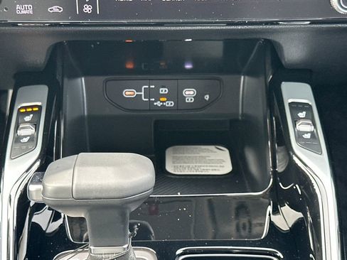 New 2026 Kia Sorento SX image 26