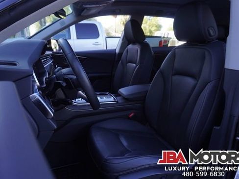 Used 2022 Audi Q8 Premium Plus w/ Premium Plus Package AWD/4WD image 6