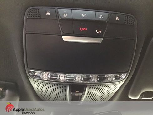 Used 2019 Mercedes-Benz C 300 4MATIC Sedan image 18