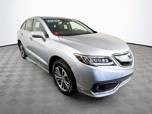 Used 2018 Acura RDX FWD w/ Advance Package image 3