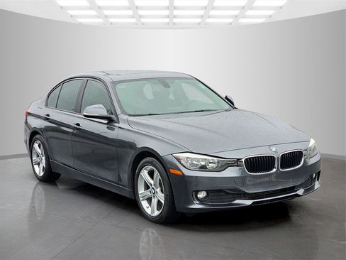 Used 2015 BMW 320i 320i image 8