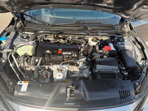 Used 2019 Honda Civic Sport image 21