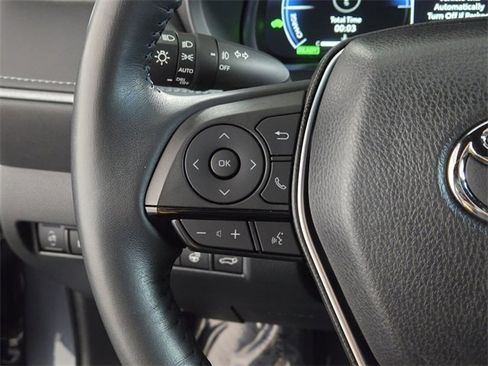 Used 2024 Toyota Venza Limited image 31