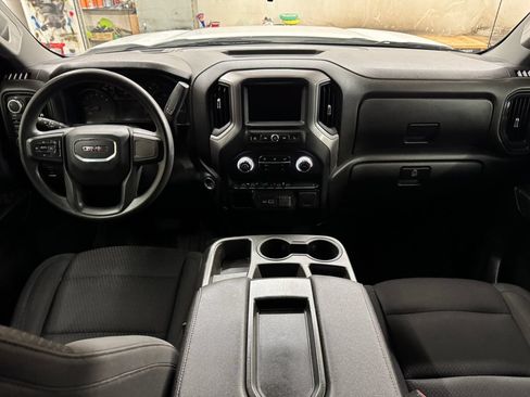Used 2023 GMC Sierra 1500 Pro w/ Pro Value Package AWD/4WD image 17