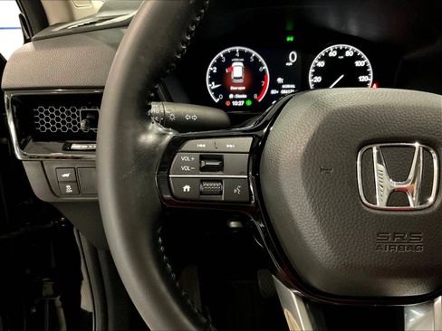 Used 2025 Honda CR-V EX-L image 11