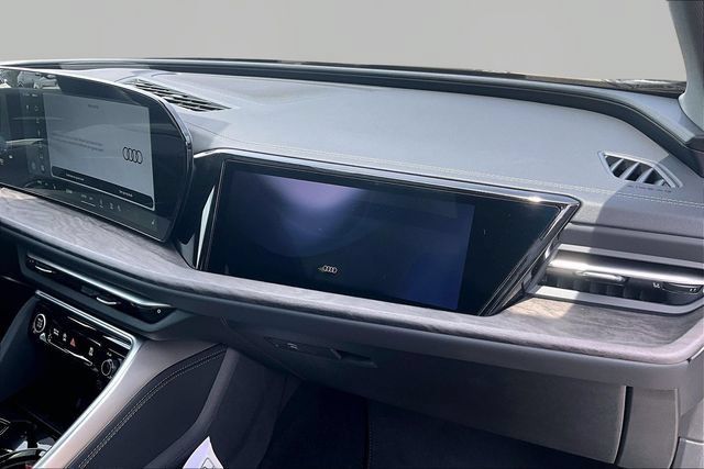 New 2026 Audi Q5 Premium AWD/4WD image 16