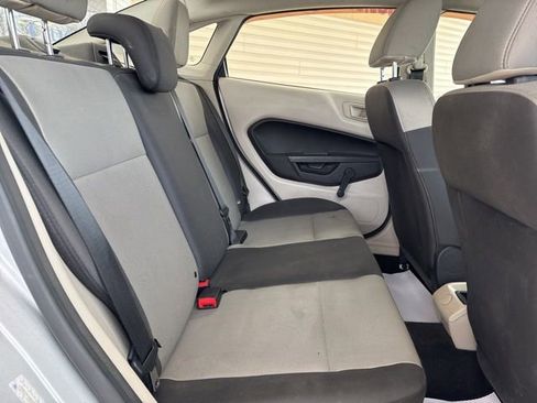 Used 2013 Ford Fiesta S image 26