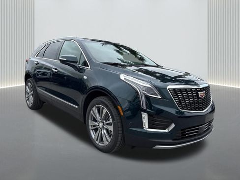 New 2026 Cadillac XT5 Premium Luxury w/ Driver Assist Package FWD image 3