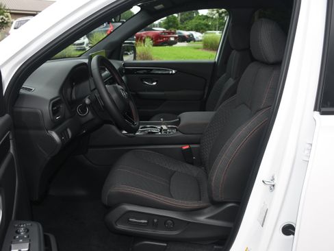 New 2026 Honda Pilot Sport image 3