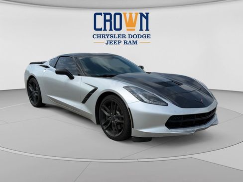Used 2017 Chevrolet Corvette Stingray Coupe w/ Carbon Flash Badge Package RWD image 1