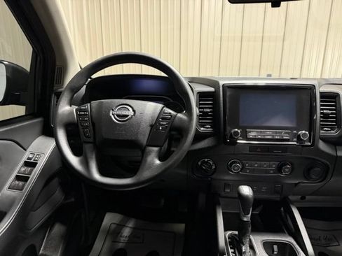 Used 2022 Nissan Frontier S w/ Technology Package AWD/4WD image 30