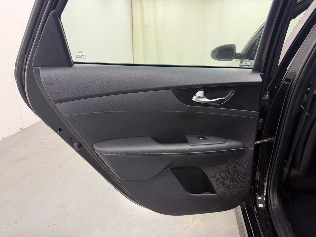 Used 2021 Kia Forte GT-Line w/ GT-Line Premium Package FWD image 14