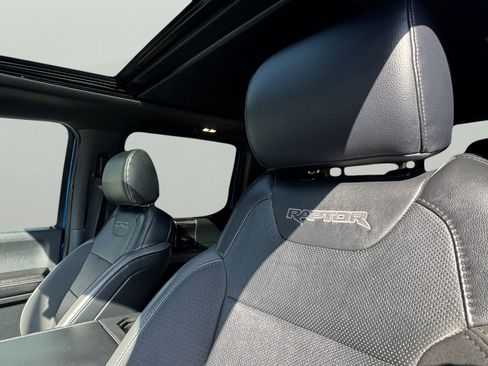 Used 2019 Ford F150 Raptor w/ Equipment Group 802A Luxury image 24