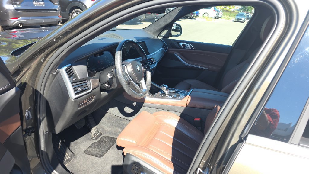 Used 2021 BMW X5 xDrive45e w/ Executive Package AWD/4WD image 22