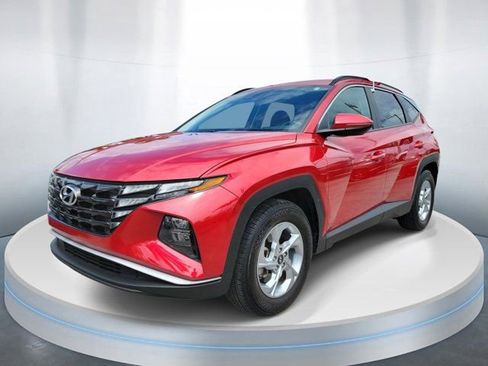 Used 2023 Hyundai Tucson SEL image 2