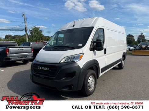 Used 2023 RAM ProMaster 2500 FWD image 4