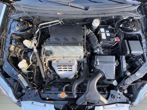 Used 2012 Mitsubishi Galant ES image 9