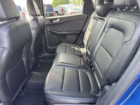 Used 2023 Ford Escape Platinum AWD/4WD image 12