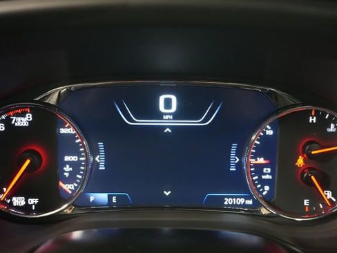 Used 2023 GMC Acadia AT4 w/ Technology Package AWD/4WD image 10