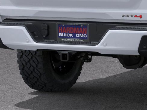 New 2026 GMC Canyon AT4 image 14