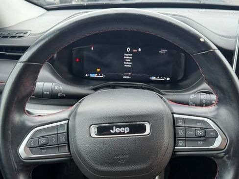 Used 2022 Jeep Compass Trailhawk w/ Trailhawk Elite Group AWD/4WD image 19