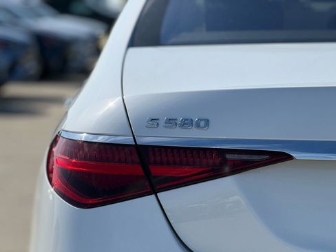 New 2026 Mercedes-Benz S 580 4MATIC Sedan image 8