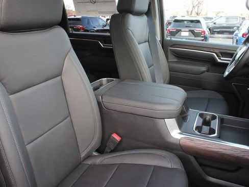 New 2026 GMC Sierra 2500 SLT w/ SLT Premium Package image 30